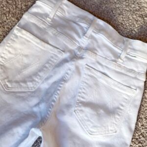 NWOT Mother Jeans Size 24